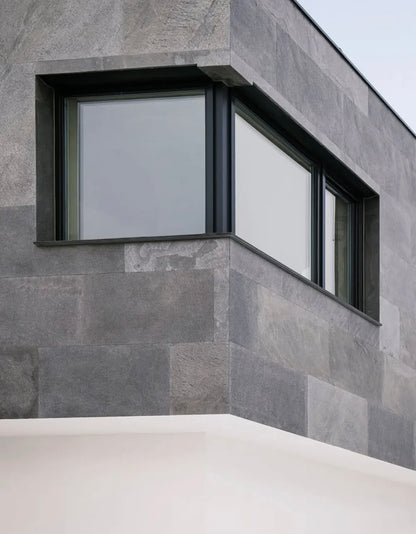 Feuille de Pierre Naturelle GALAXY BLACK – Noir & Gris Anthracite Scintillant – Mur, Salle de Bain & Mobilier - Shop Stone Creation